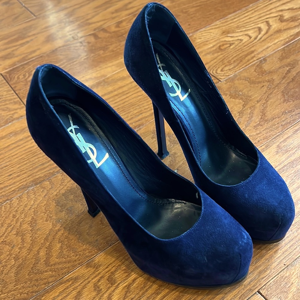 YSL! Classics! Timeless! Navy Blue Suede. Size 38.5